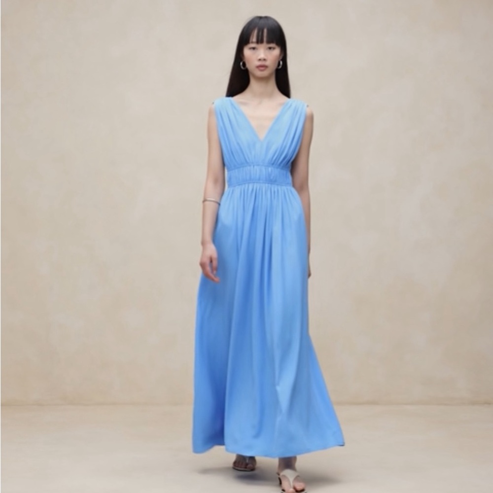 Banana Republic Cascade Silk Maxi Dress Size XS